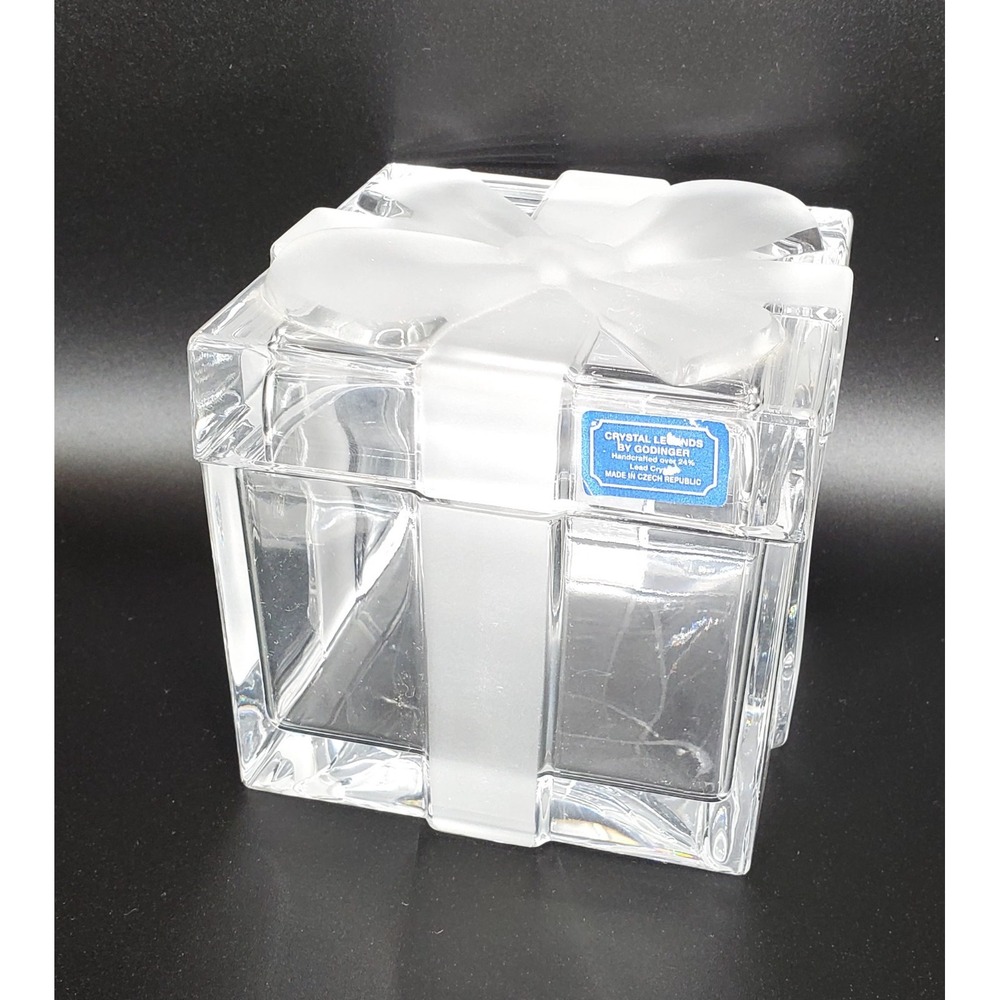 Vintage Crystal Glass Large Trinket Box W/Bow On‎ Top Clear Glass Heavy